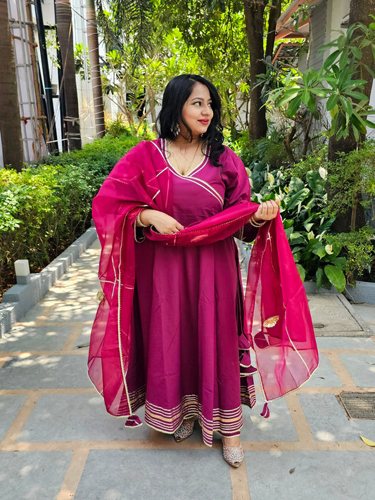 Ruhani Magenta Gota Work Anarkali