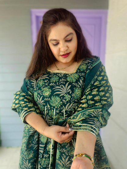 Suhani Emerald Green Cotton Anarkali