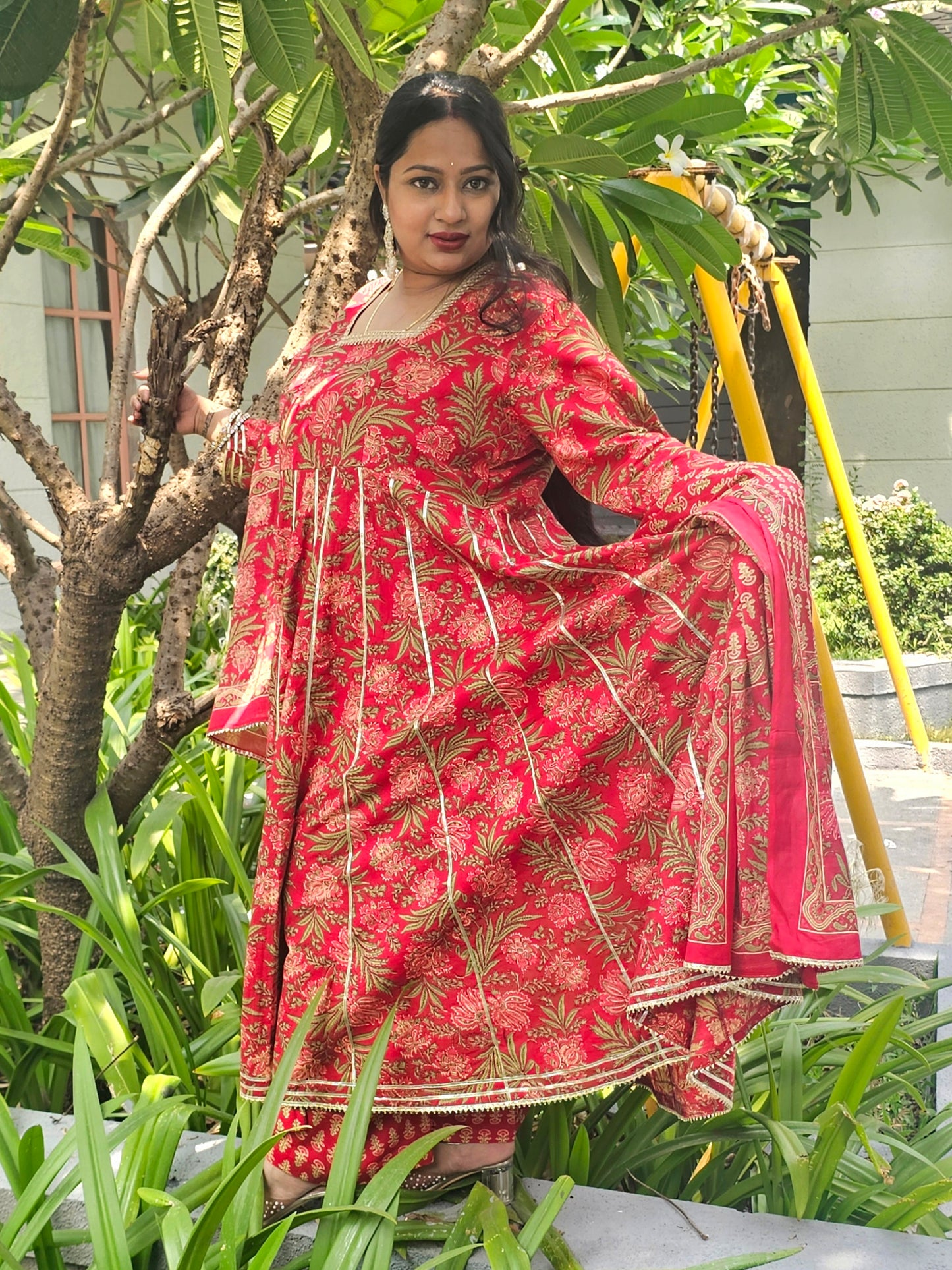 Suhani Bright Red Floral Cotton Anarkali