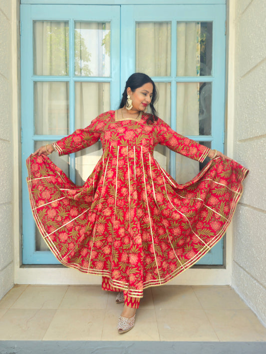 Suhani Bright Red Floral Cotton Anarkali