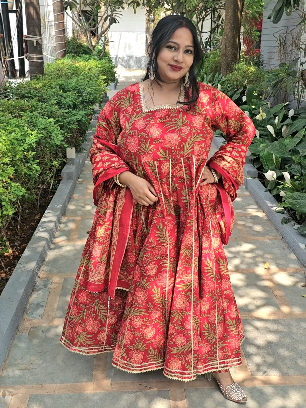Suhani Bright Red Floral Cotton Anarkali