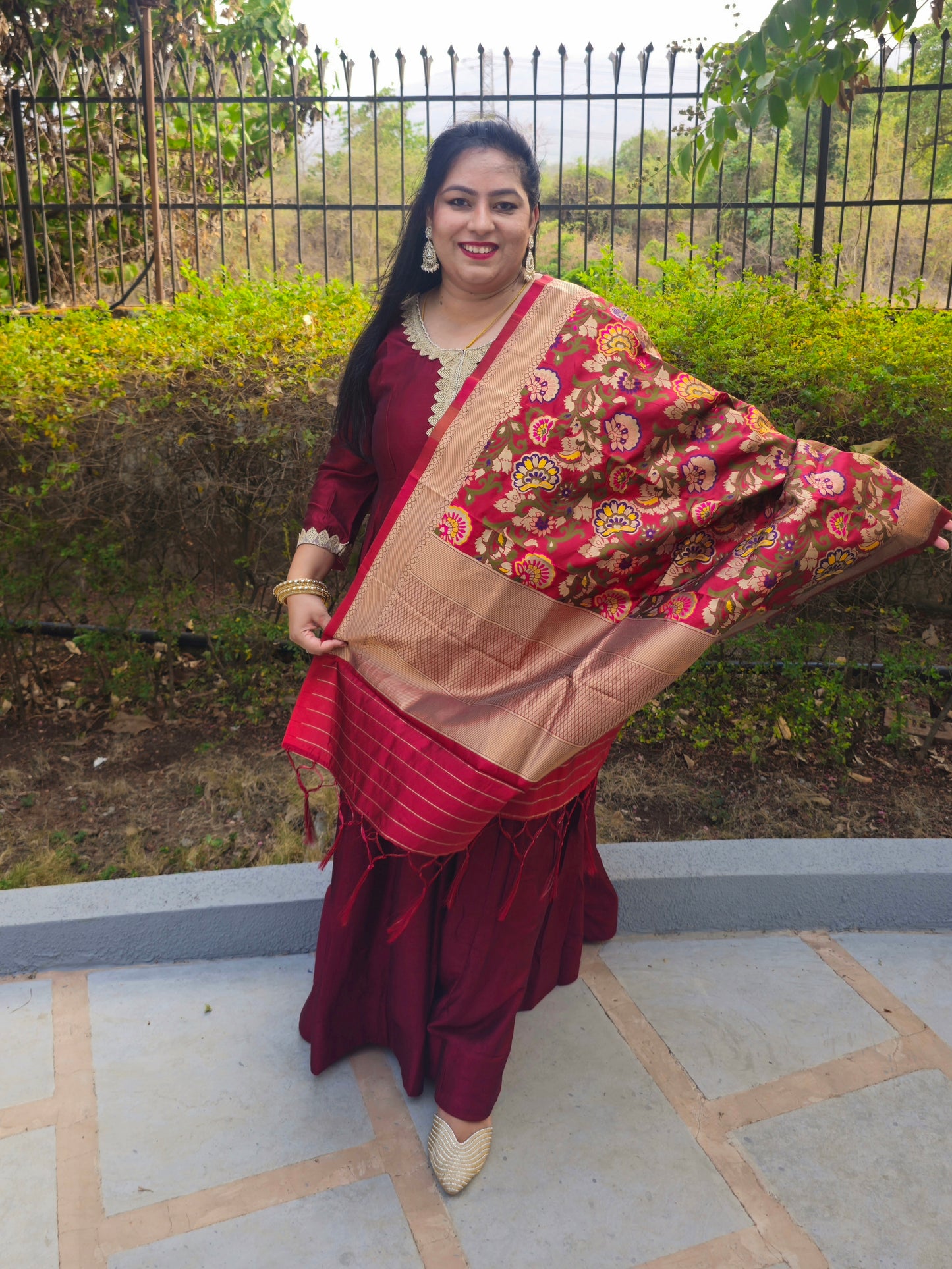 Suhani Maroon Silk Blend Anarkali
