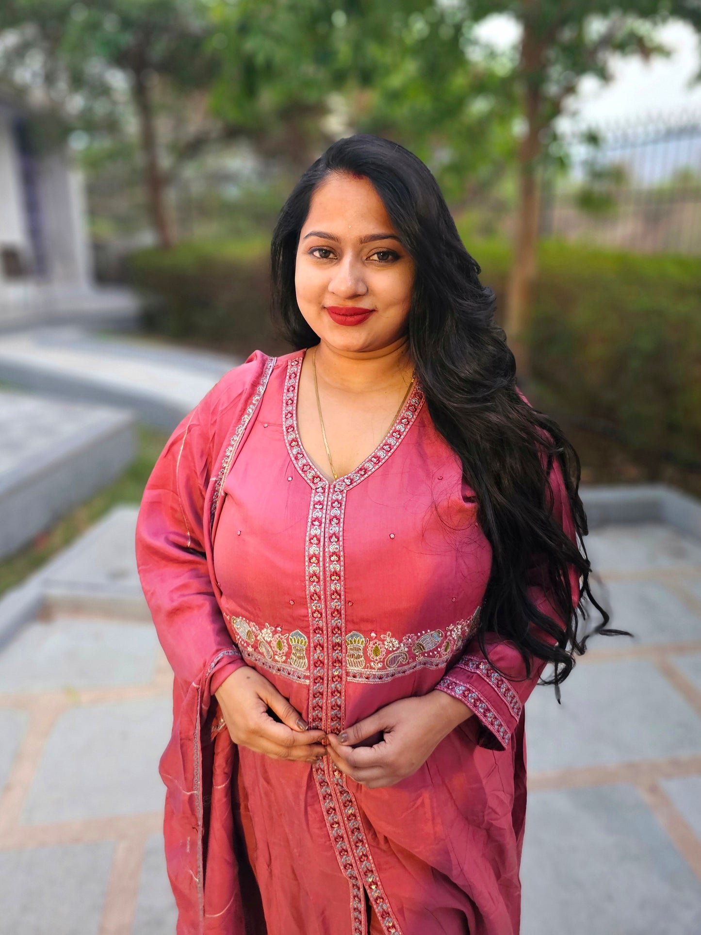 Saanjh Mauve Pink Front Slit Anarkali