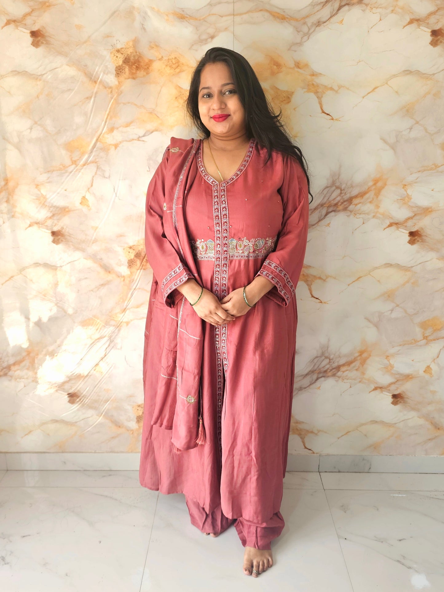 Saanjh Mauve Pink Front Slit Anarkali