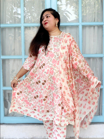 Sukoon Cream Peach Floral Cotton Anarkali