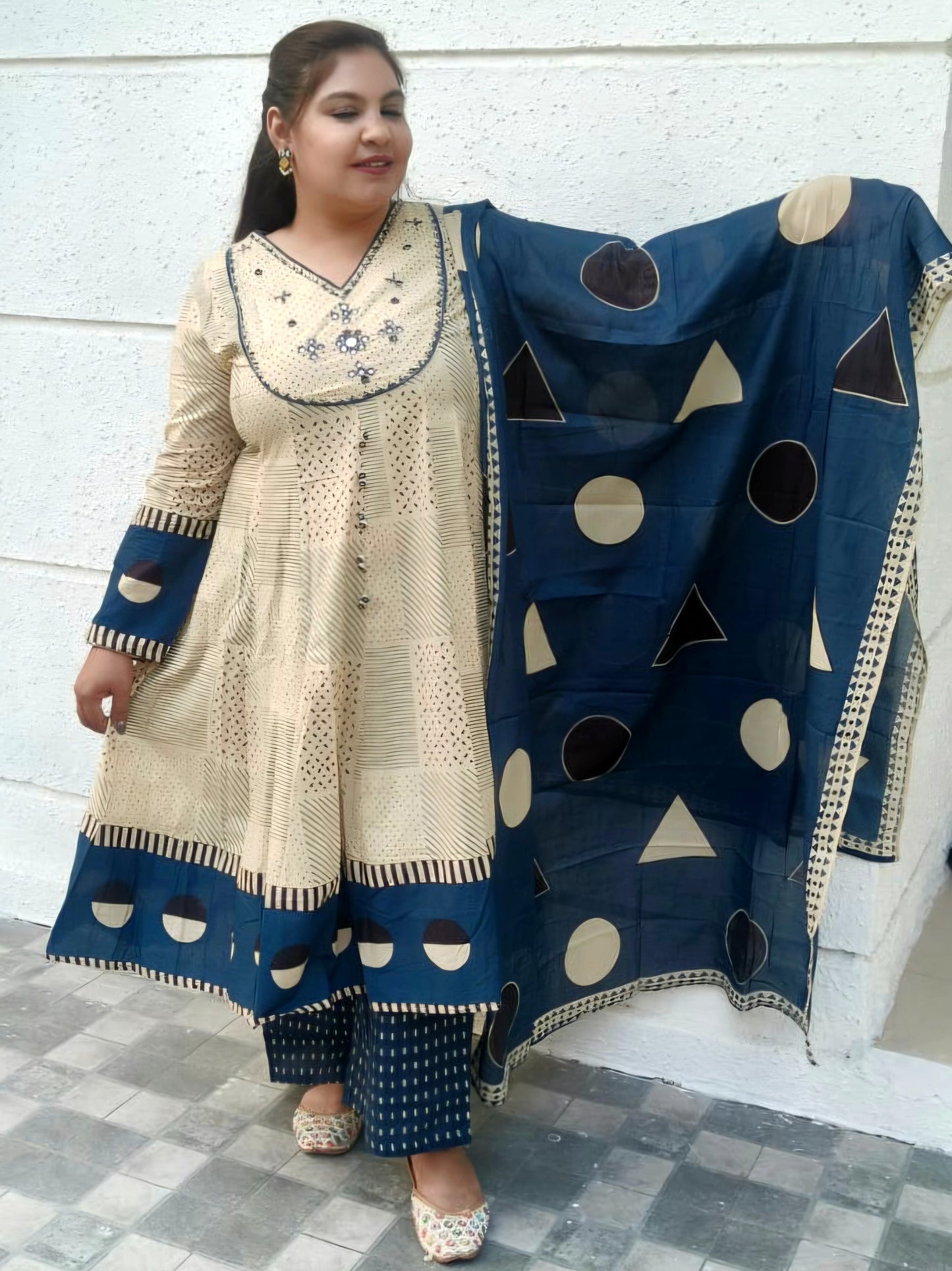Sukoon Beige And Teal Blue Cotton Anarkali