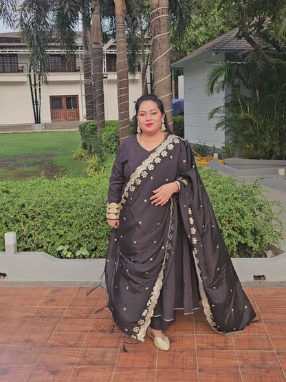 Ruhani Black Solid Cotton Anarkali