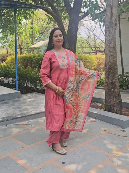 Saanjh Peach Solid Anarkali